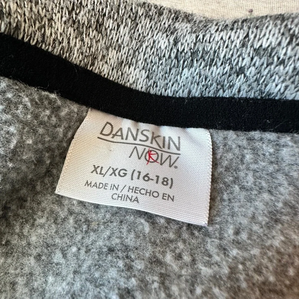 Danskin Now full zip